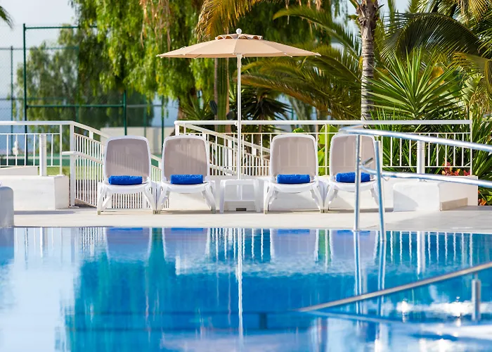 Hotel Tropical Park